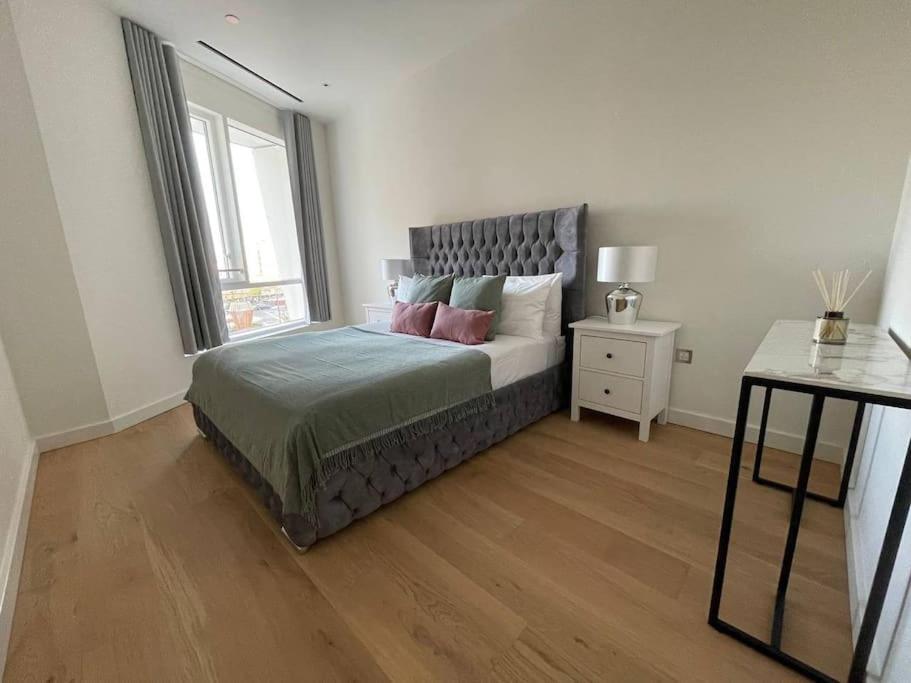 Apartamento Luxury 3 Bed 3 Bath In *